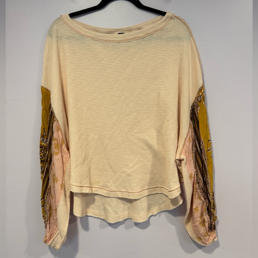 ⚜️Boho Balloon Sleeve Top in Cream and Mustard - Picture 2 of 5